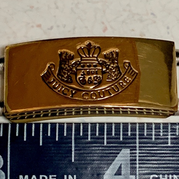 JUICY COUTURE STRETCHY BRACELET W/CENTER LOGO GUC - Picture 2 of 8